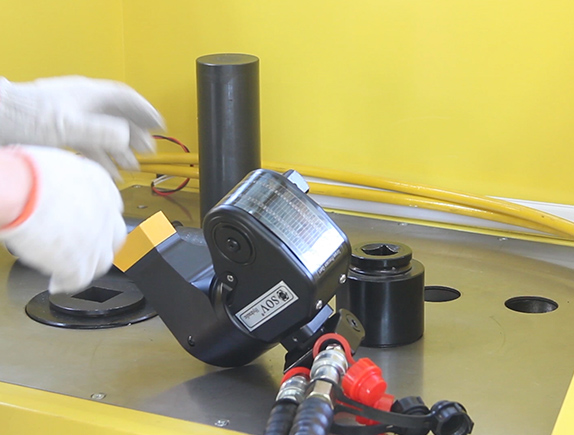 PA集团液压sov液压扳手操作视频